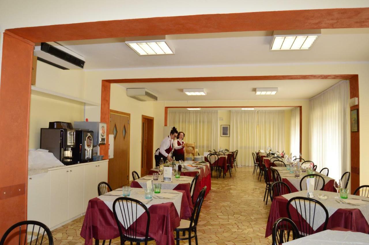Perla Hotel