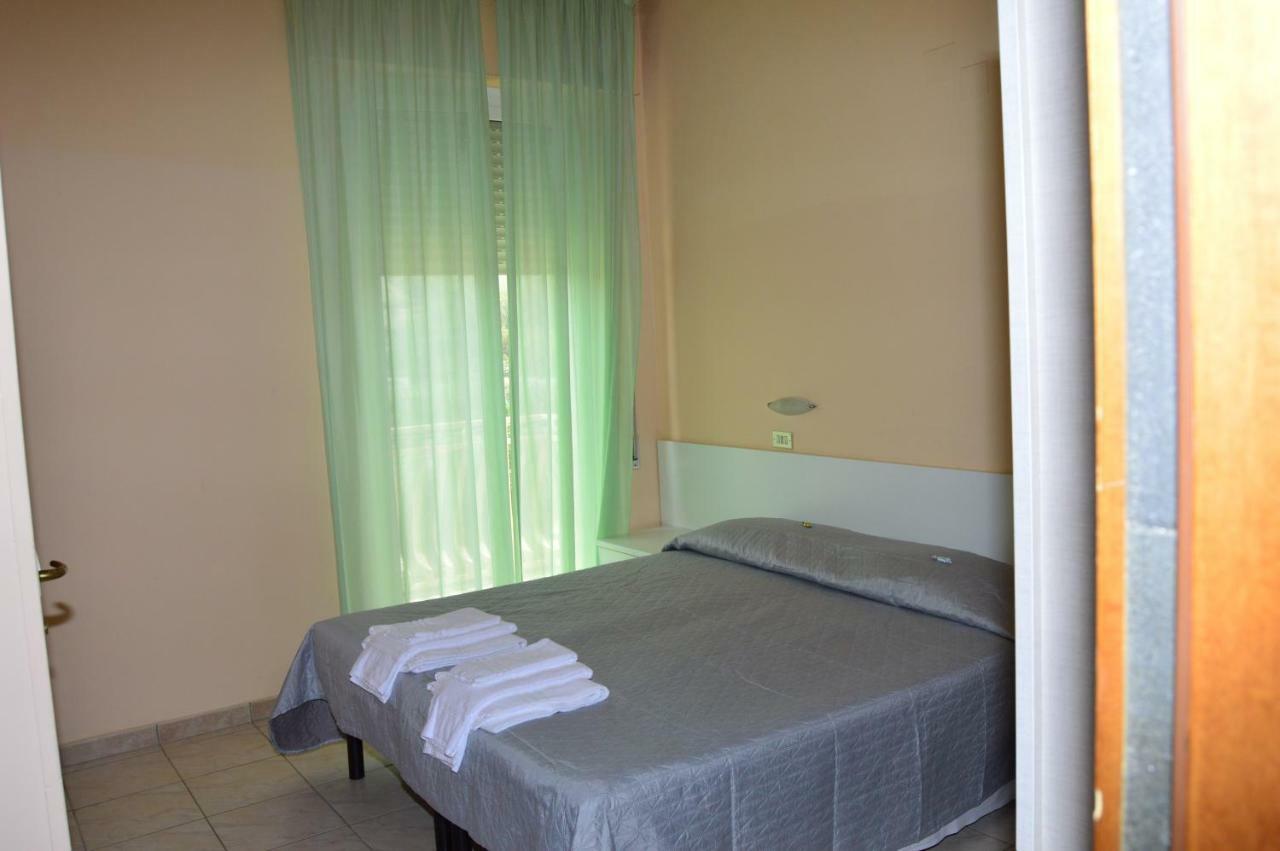 Perla Hotel 3*